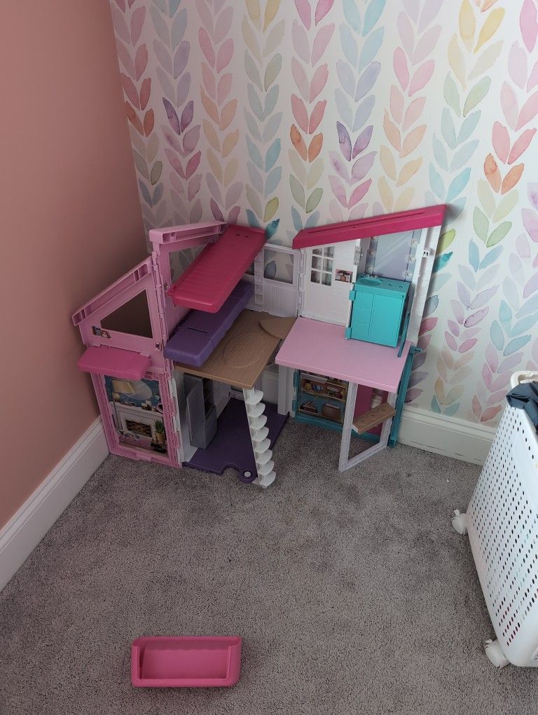 Doll House