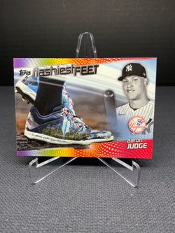 2022 Topps Series 1 Aaron Judge Flashiest Feet
