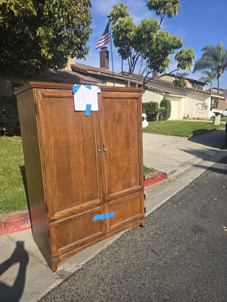 Curb Alert, FREE Armoire/TV Cabinet 