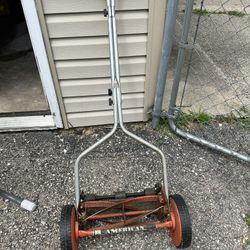 Push Lawn Mower