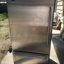 Free Refrigerator 