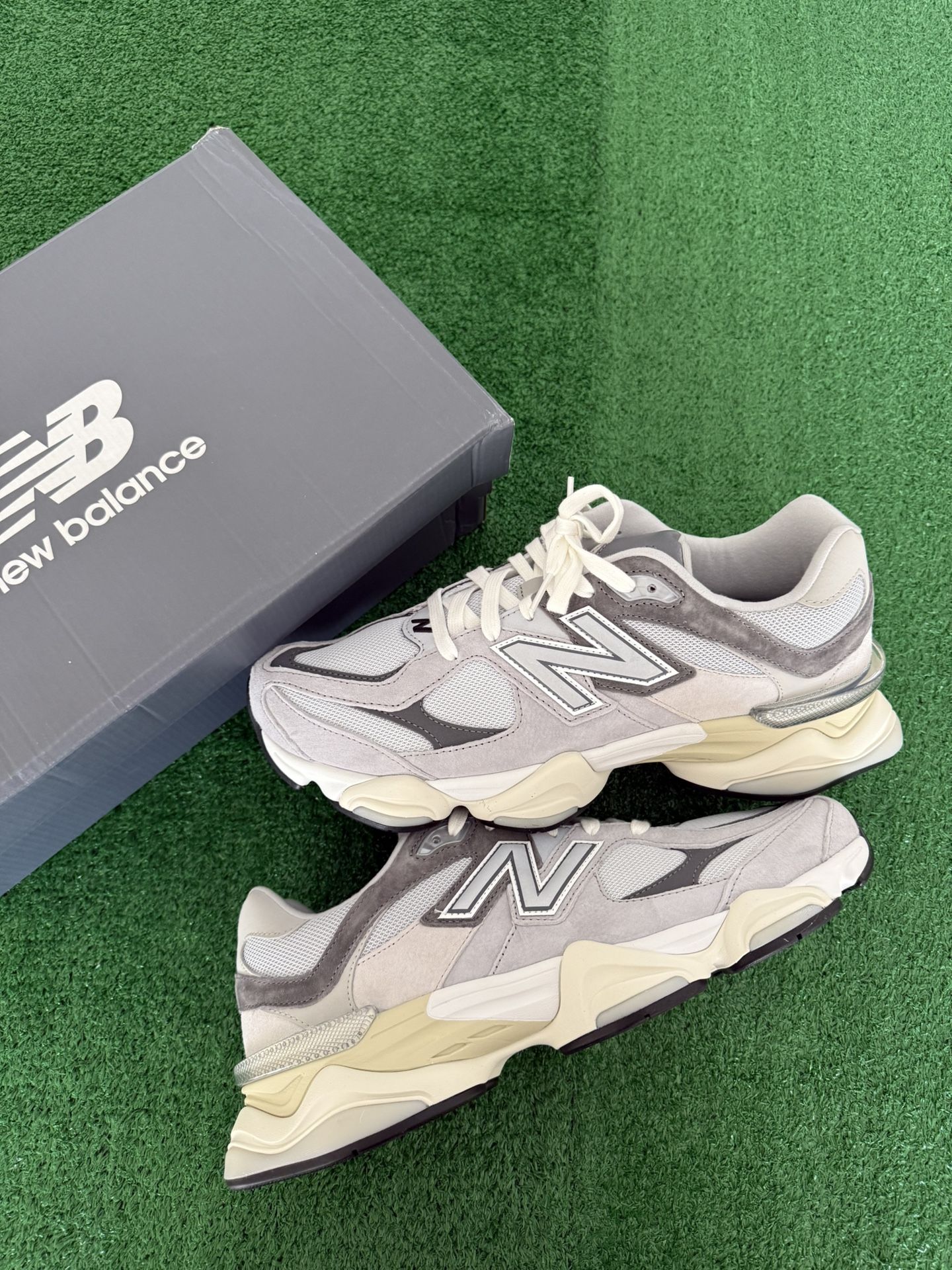 New Balance 9060 Raincloud