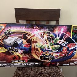 Monster Jam- World Finals - Supercharge Speedway