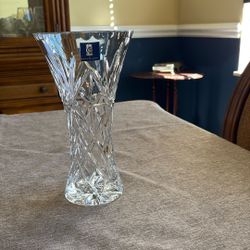 Royal Daulton Crystal Vase Daulton And Company 10” Christmas Thanksgiving 