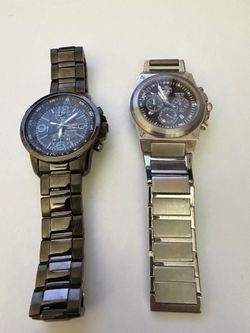 WATCHES (2) SEIKO, USMC, Collector series ,100.00 , Firm