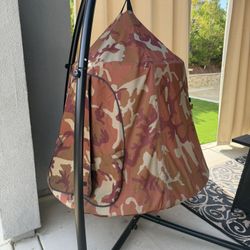 Handing POD With Stand