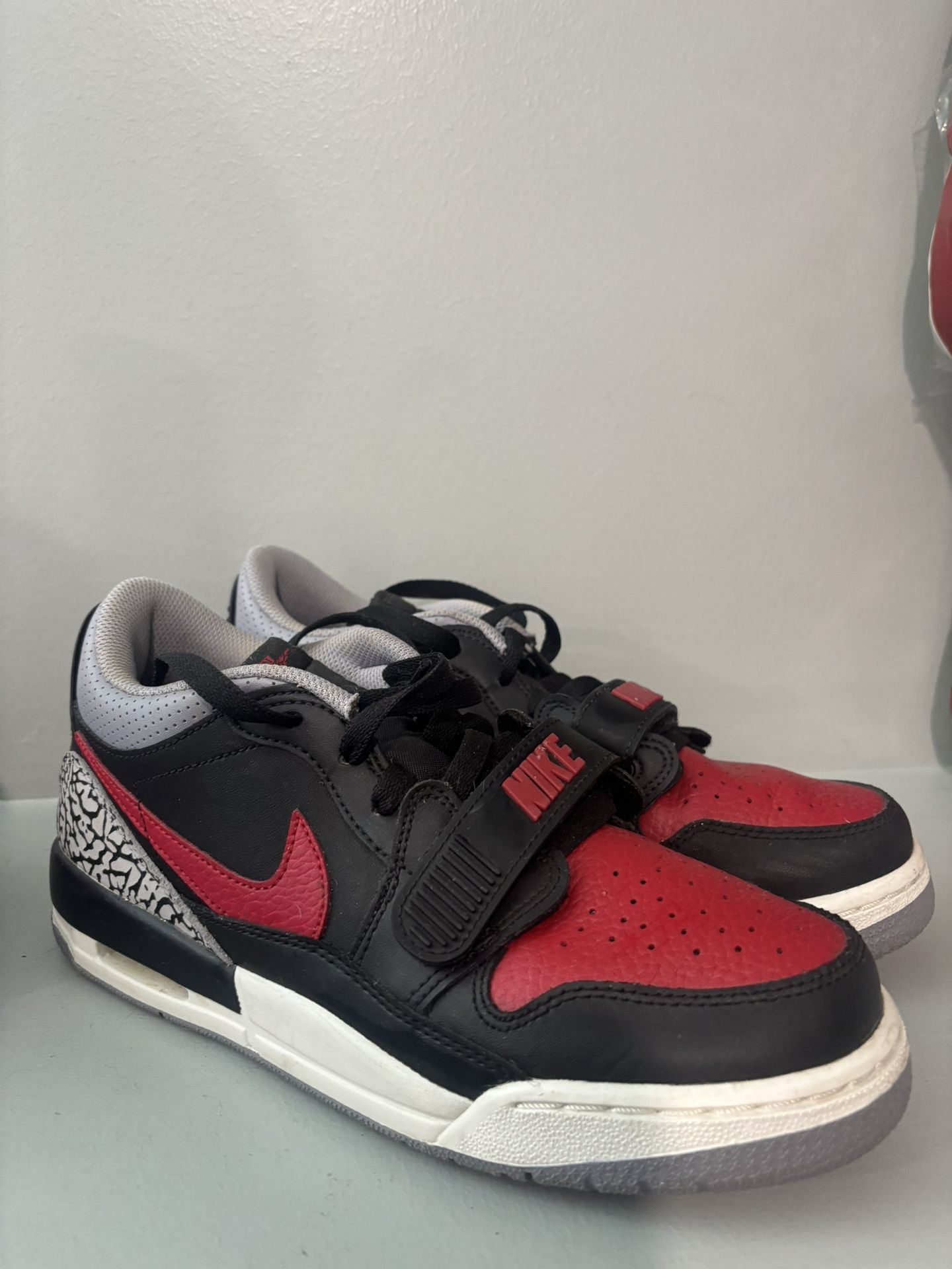 Jordan Legacy 312 Low Bread Cement