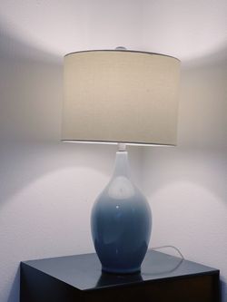 Table lamp