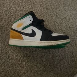 jordan 1s orange green size 5.5