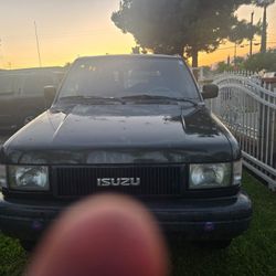 1994 Isuzu Trooper