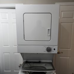Stackable Washer N Dryer