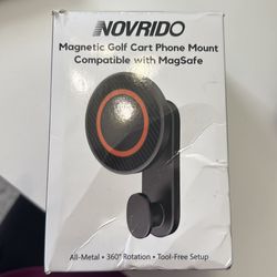 Magnetic golf cart phone mount with MagSafe