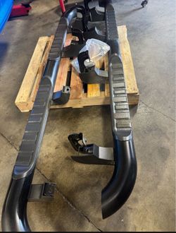 Chevy Silverado 2500HD OEM Running Boards Crew Cab Duramax Side Steps