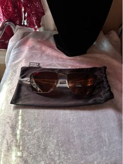 Sun glasses