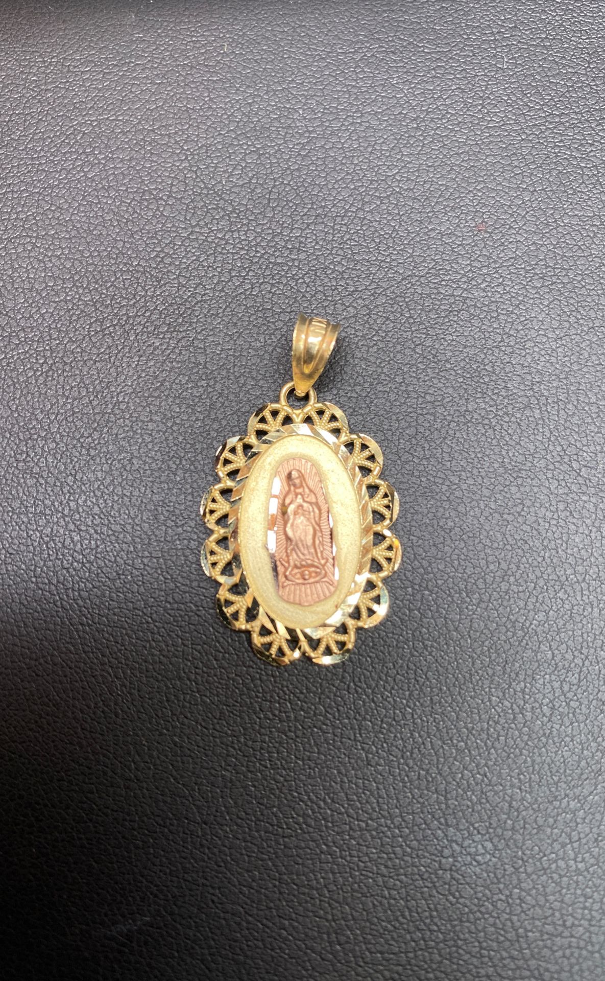 10k real solid gold pendant 1.25”