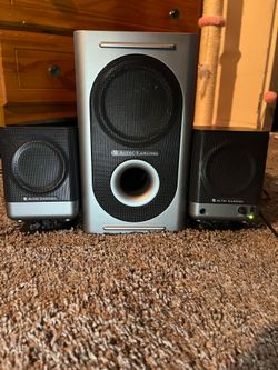 Altec Lansing 221 amplified speaker system featuring two satellite speakers and a powered subwoofer