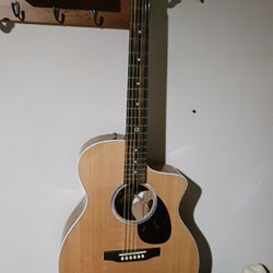 Martin Guitar 