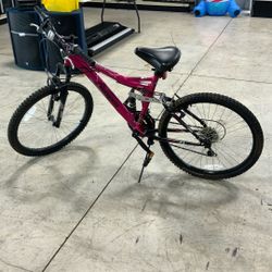 Mongoose 17” Girls Bike