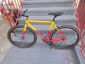 Fyxation Eastside Fade Edition – 55cm Premium 4130 Chromoly Urban Single-Speed / Track Bike