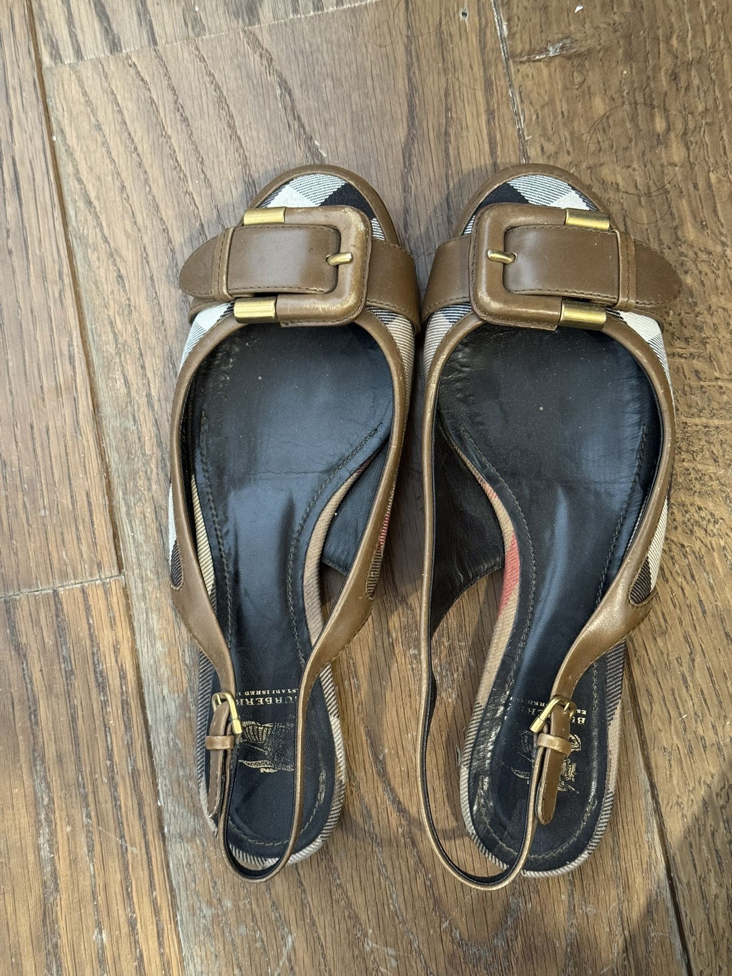 Burberry Flats