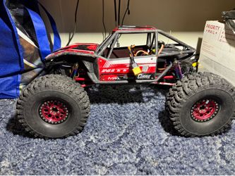 4ws axial Capra 1.9 rc crawler