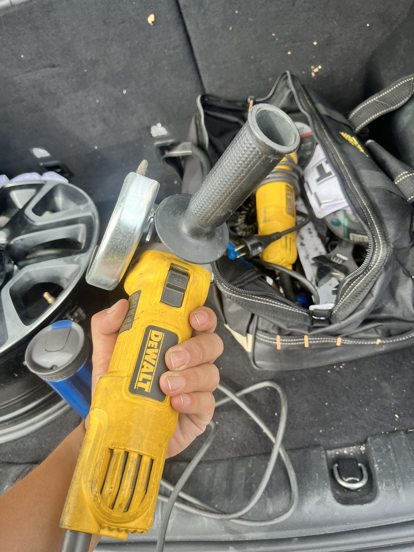 Dewalt Angle Grinder( Corded)