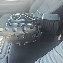 VR HEADSET And Base Station Only