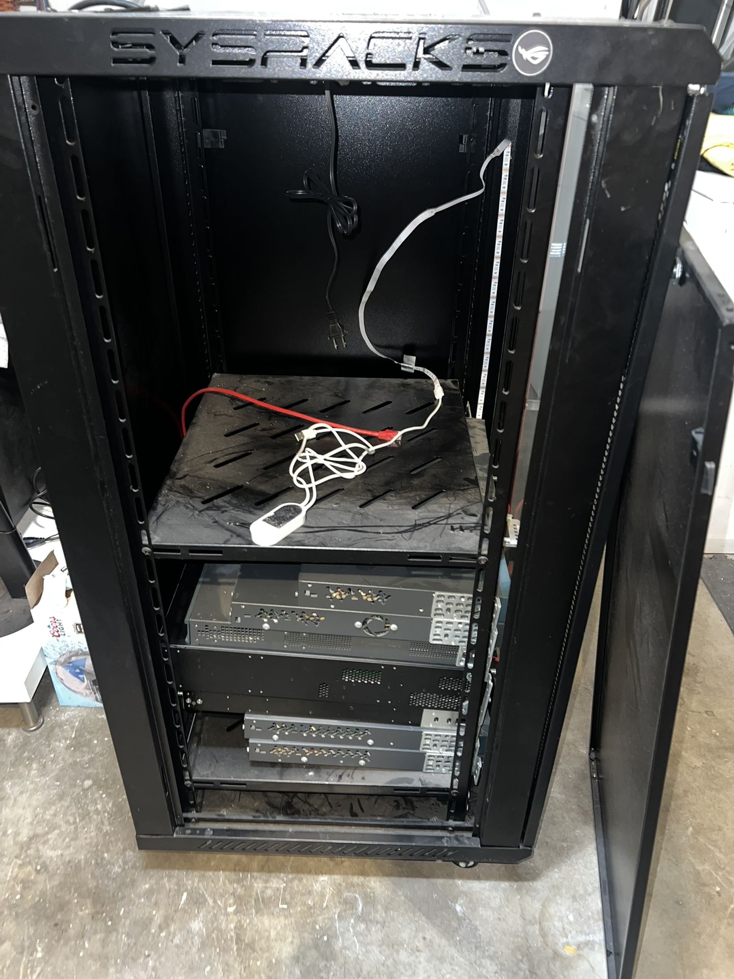 22U SYSRACK Server Rack