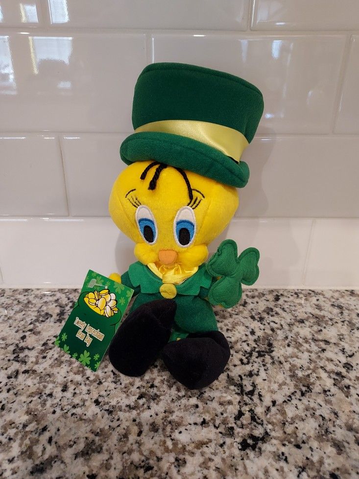 Warner Bros Studio Store Tweety Bird St. Patrick's Day Leprechaun Bean Bag Plush - New With Tags - 1999