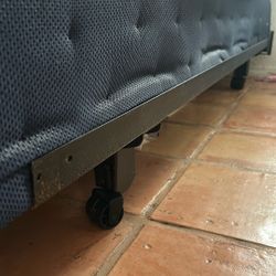 King Size Metal Box Spring Frame