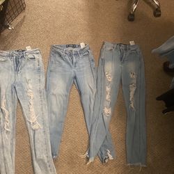 Ultra High Rise Mom Jeans