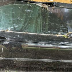 BMW 2006 Convertible 328,325, 330 Right Door