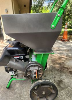 Tazz K33 Chipper