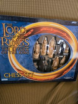 Lord of The Rings Chess set