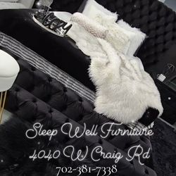 ✨️ King, Cal King, Queen Bed Frame ✨️ Furniture Sectionals, Bedrooms, Dining Avail