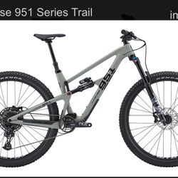 2025 Intense 951 Series Trail Bike Size L Brand New
