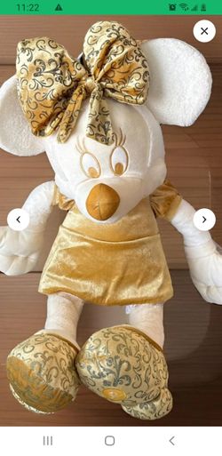 Large Gold Minnie Mouse