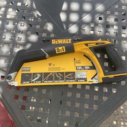 Dewalt 5/1 Hacksaw