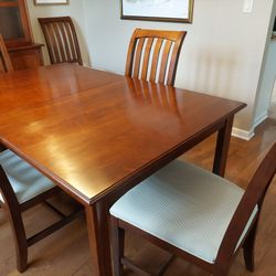 Shaker Style Cherry Wood Dining Table Set