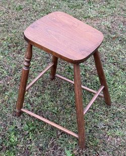 Vintage Turned Wood Inclined Seat Backless Stool