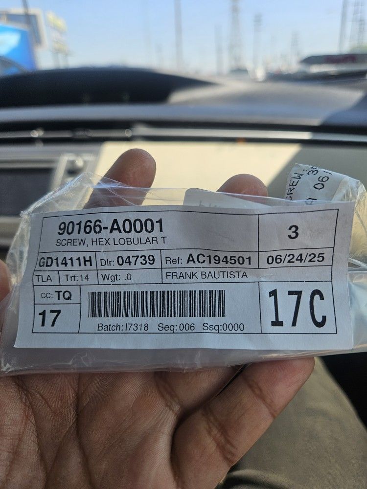 TOYOTA HEX LOBULAR T SCREW 90166-A0001