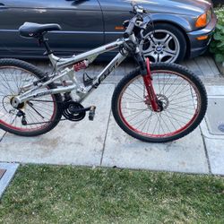 Adult Bike 26 Inch Wheels
