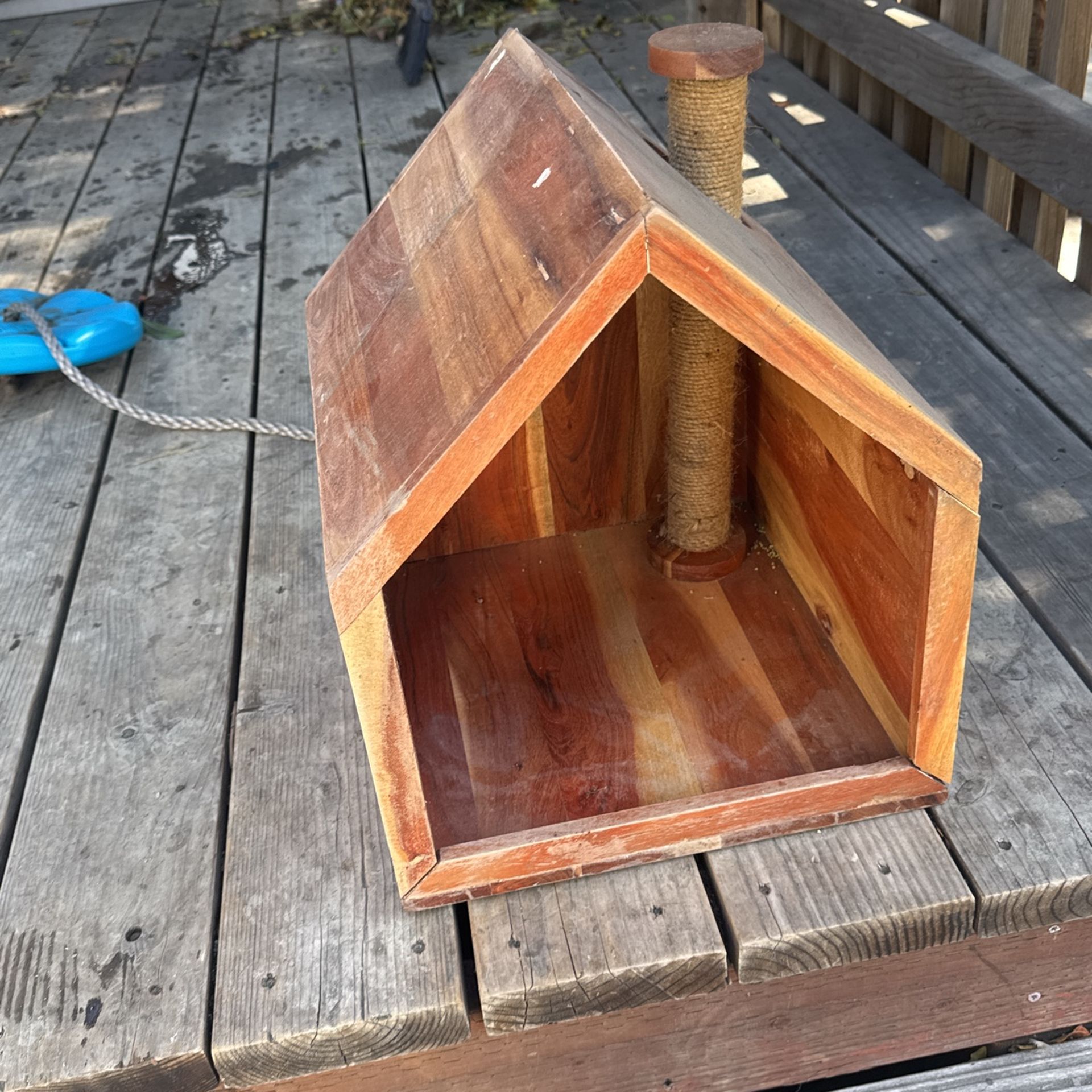 Cat House