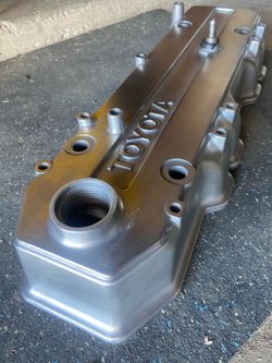 22re valve cover