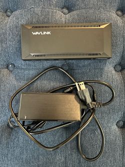 DisplayPort Laptop Dock