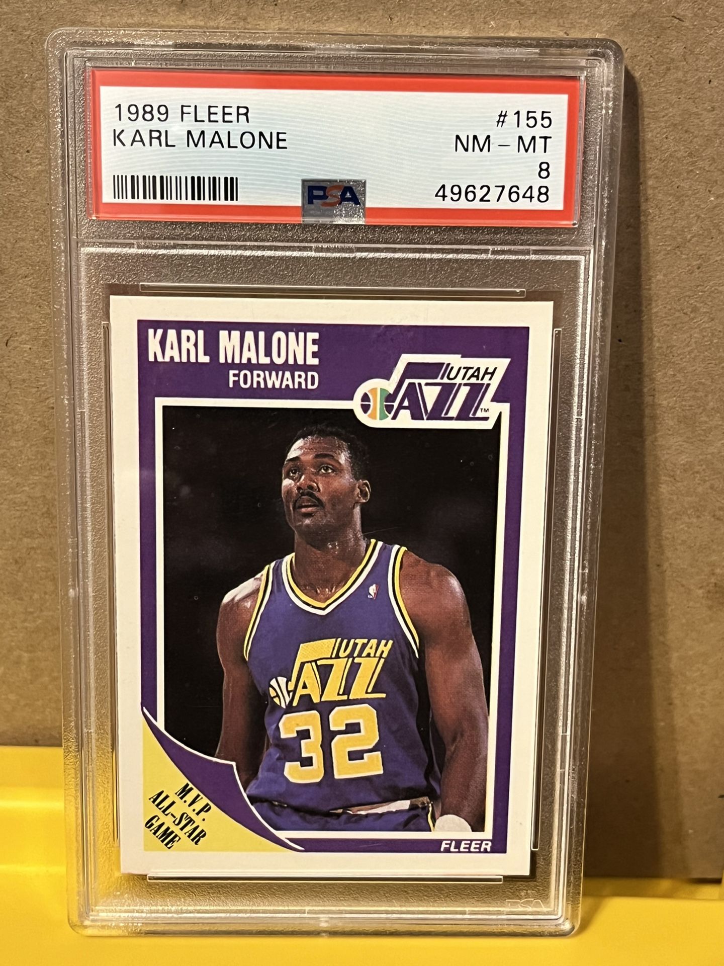 1989 Fleer Karl Malone Basketball Card PSA 8 Jazz