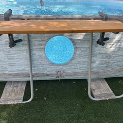 Pool bar