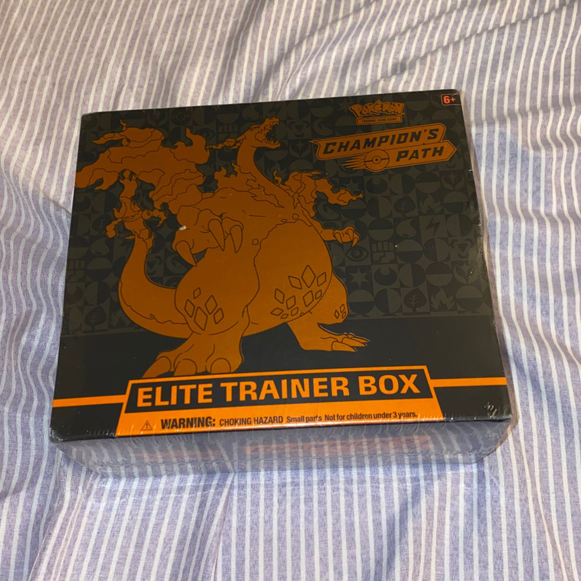 SEALED - Pokemon Champion’s Path - Elite Trainer Box