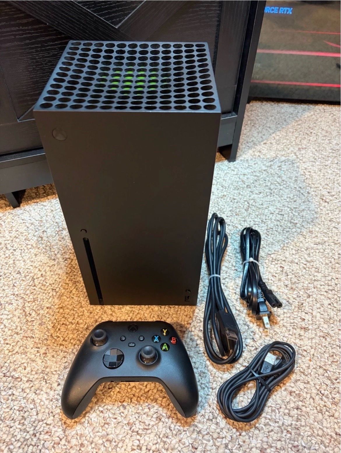 Xbox Series X 1TB W/ Controller