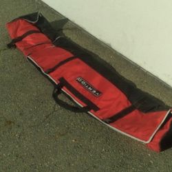 Extra Long padded Snowboard  / Skis Soft Bag By Vertigo Red Black

 78x14x8

In great condition all working fine. No cuts nor rips

Pick up in Hayward